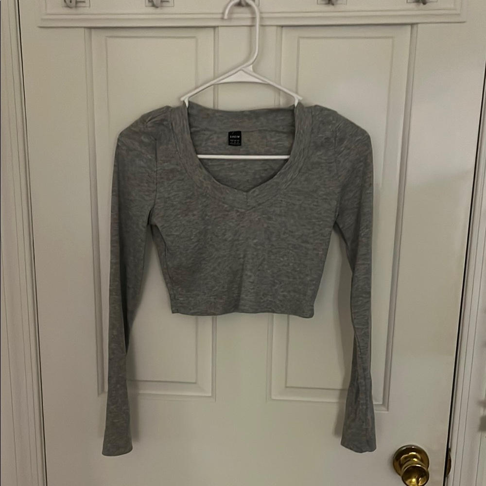 Gray Long Sleeve Crop Top